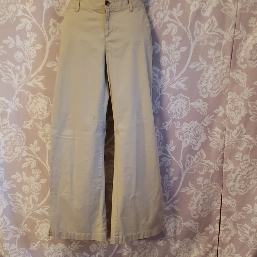 Light weight khakis